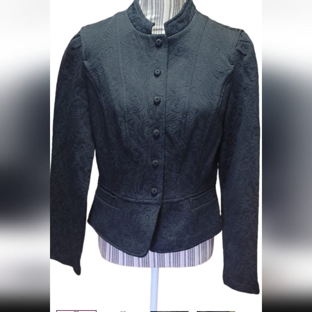 Vintage Chinese style brocade texture waist length dinner jacket, with pockets